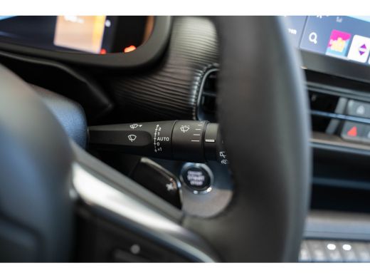 Jeep Avenger 1.2 e-Hybrid Longitude | Adaptive Cruise Controle | Navigatie | Parkeersensoren | Apple Carplay &... ActivLease financial lease