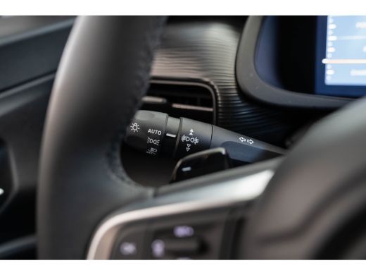 Jeep Avenger 1.2 e-Hybrid Longitude | Adaptive Cruise Controle | Navigatie | Parkeersensoren | LED | Apple Car... ActivLease financial lease