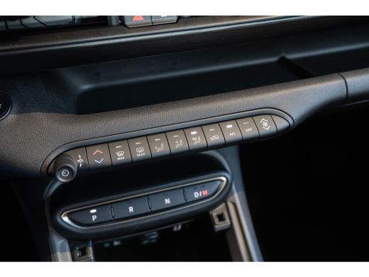 Jeep Avenger 1.2 e-Hybrid Longitude | Adaptive Cruise Controle | Navigatie | Parkeersensoren | LED | Apple Car... ActivLease financial lease