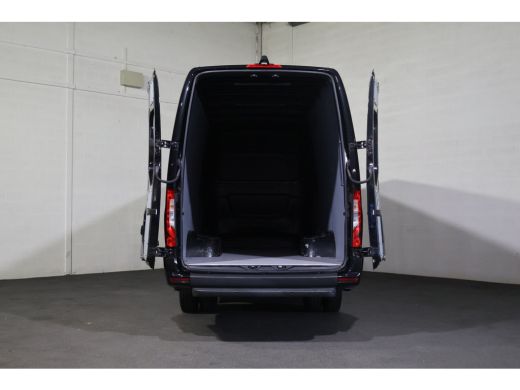 Mercedes-Benz Sprinter 519 CDI L4 H2 DC Aico Led Navigatie Camera BPM Vrij ActivLease financial lease