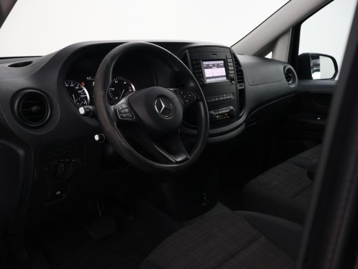 Mercedes-Benz Vito 119 CDI 190 PK AUT. EXTRA LANG + STANDKACHEL | TREKHAAK | CAMERA ActivLease financial lease