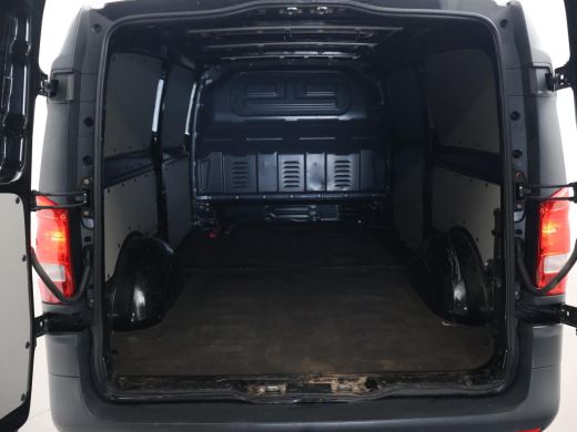 Mercedes-Benz Vito 119 CDI 190 PK AUT. EXTRA LANG + STANDKACHEL | TREKHAAK | CAMERA ActivLease financial lease