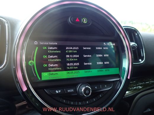 Mini Countryman 2.0 Cooper S KEYLESS / HEAD-UP / SCHUIF-KANTELDAK / CARPLAY ActivLease financial lease