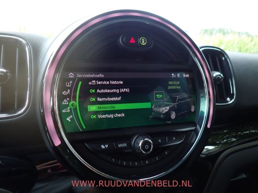 Mini Countryman 2.0 Cooper S KEYLESS / HEAD-UP / SCHUIF-KANTELDAK / CARPLAY ActivLease financial lease