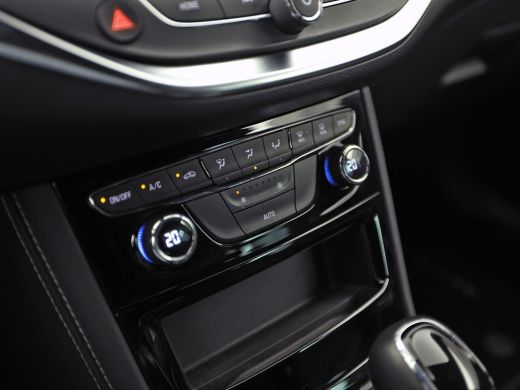 Opel Astra Sports Tourer 1.4 Ultimate 145Pk Automaat (VIRTUAL COCKPIT, APPLE CARPLAY, GROOT NAVI, LEDER/ALCA... ActivLease financial lease
