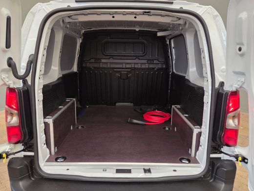 Opel Combo-e Standaard - Electric |  Reservewiel   | 8 jaar of 160.000 km fabrieksgarantie op het batterijpakk... ActivLease financial lease