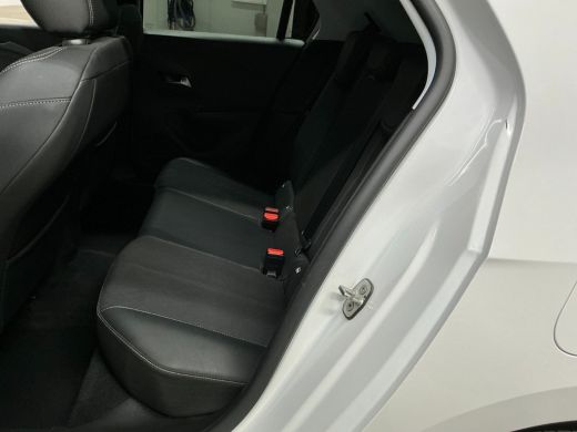 Opel Corsa 1.2 Elegance Afneembare Trekhaak | Panorama Dak | Camera | Stuur & Stoelverwarming | Camera | Par... ActivLease financial lease