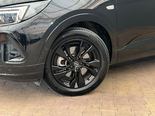 Opel Grandland 1.6 PHEV GS Stuur & Stoelverwarming | AGR-Stoelen | Camera | 18" Lichtmetaal | Cruise | Carplay |... ActivLease financial lease