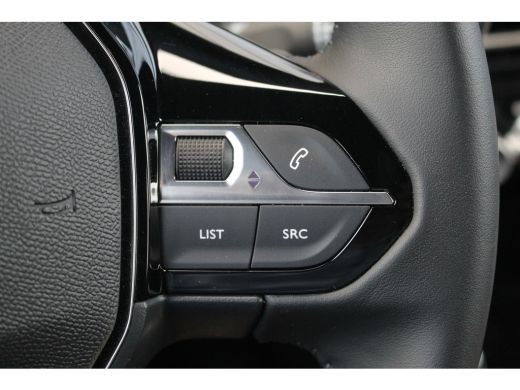Peugeot 2008 1.2 Hybrid 145 Allure | Adap. Cruise C. | Climate C. | CarPlay | PDC V&A | Half Leder | Navigatie... ActivLease financial lease