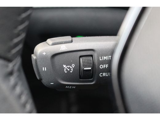Peugeot 2008 1.2 Hybrid 145 Allure | Adap. Cruise C. | Climate C. | CarPlay | PDC V&A | Half Leder | Navigatie... ActivLease financial lease