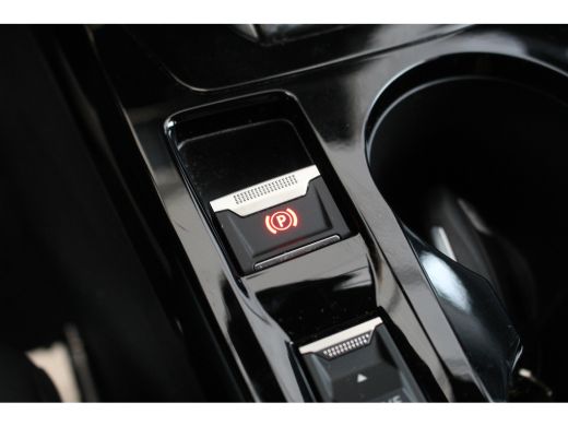 Peugeot 2008 1.2 Hybrid 145 Allure | Adap. Cruise C. | Climate C. | CarPlay | PDC V&A | Half Leder | Navigatie... ActivLease financial lease