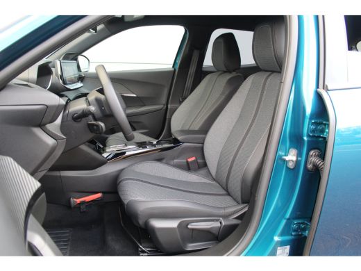Peugeot 2008 1.2 Hybrid 145 Allure | Adap. Cruise C. | Climate C. | CarPlay | PDC V&A | Half Leder | Navigatie... ActivLease financial lease