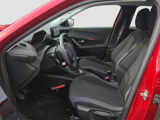 Peugeot 2008 1.2 PureTech Active Pack Trekhaak | Camera | Stoelverwarming | Full map navigatie | Carplay/andro... ActivLease financial lease