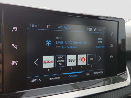 Peugeot 2008 1.2 PureTech Active Pack Trekhaak | Camera | Stoelverwarming | Full map navigatie | Carplay/andro... ActivLease financial lease