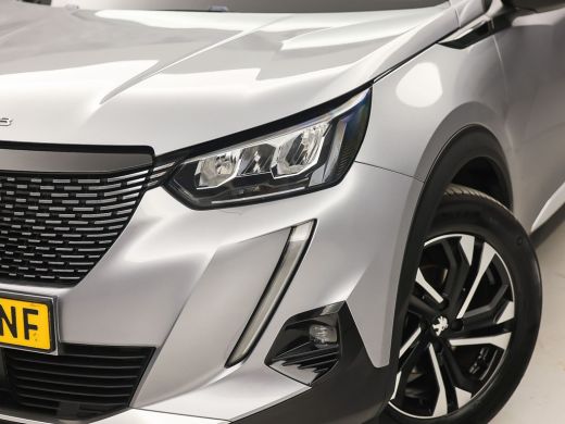 Peugeot 2008 1.2 PureTech Allure Sport Automaat (VIRTUAL COCKPIT, APPLE CARPLAY, STOELVERWARMING, LEDER, SPORT... ActivLease financial lease