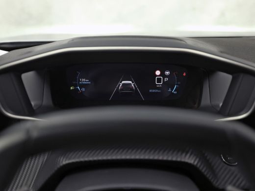 Peugeot 2008 1.2 PureTech Allure Sport Automaat (VIRTUAL COCKPIT, APPLE CARPLAY, STOELVERWARMING, LEDER, SPORT... ActivLease financial lease