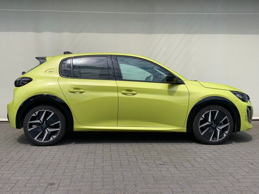 Peugeot 208 1.2 Hybrid 110 e-DCS6 GT Airco | 360 Camera | Cruise Control Adaptief | DAB | Keyless | LED | LMV... ActivLease financial lease