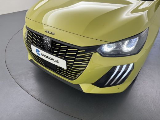 Peugeot 208 | Demo Deal | 1.2 Hybrid 110 e-DCS6 Business | Automatische verlichting | Elektrische parkeerrem ... ActivLease financial lease