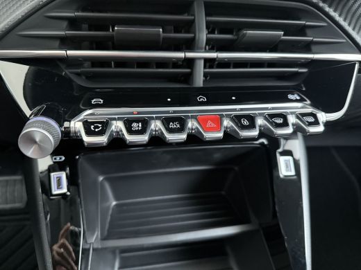Peugeot 208 | Demo Deal | 1.2 Hybrid 110 e-DCS6 Business | Automatische verlichting | Elektrische parkeerrem ... ActivLease financial lease