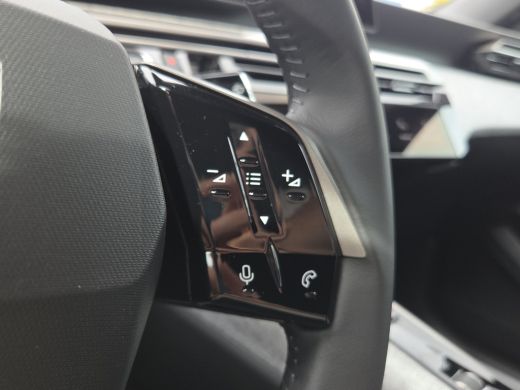 Peugeot 3008 1.2 Hybrid 145 Allure Tot 8 jaar garantie | Camera | Panoramisch Navigatie | Keyless | LED | Park... ActivLease financial lease