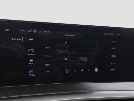 Peugeot 3008 1.2 Hybrid 145 Allure Tot 8 jaar garantie | Camera | Panoramisch Navigatie | Keyless | LED | Park... ActivLease financial lease