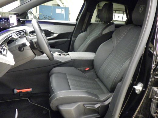 Peugeot 3008 1.2 Hybrid 145 GT | Adap. Cruise C.. | Matrix LED | Camera | St. Verwarming | 19" LMV | Climate C... ActivLease financial lease