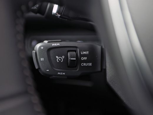 Peugeot 3008 1.6 HYbrid 225 Allure Sport 225Pk Automaat (APPLE CARPLAY, GROOT NAVI, 360 CAMERA, GETINT GLAS, S... ActivLease financial lease