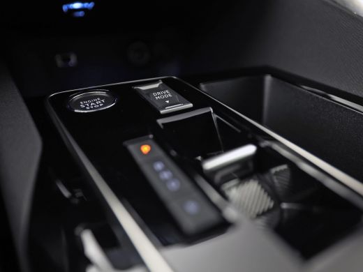 Peugeot 3008 1.6 HYbrid 225 Allure Sport 225Pk Automaat (APPLE CARPLAY, GROOT NAVI, 360 CAMERA, GETINT GLAS, S... ActivLease financial lease