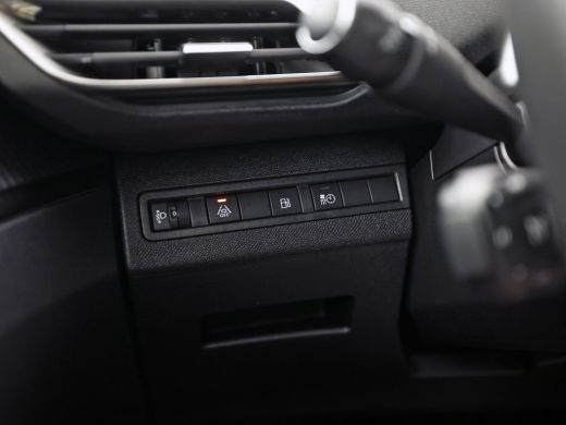 Peugeot 3008 1.6 HYbrid 225 Allure Sport 225Pk Automaat (APPLE CARPLAY, GROOT NAVI, 360 CAMERA, LEDER, SPORTST... ActivLease financial lease
