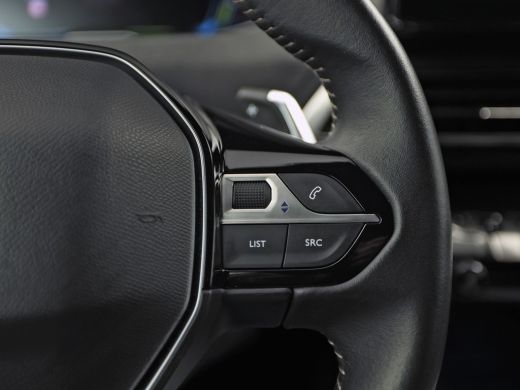 Peugeot 3008 1.6 HYbrid 225 Allure Sport 225Pk Automaat (APPLE CARPLAY, GROOT NAVI, 99% SOH, 360 CAMERA, LEDER... ActivLease financial lease