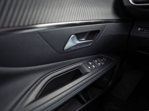 Peugeot 3008 1.6 HYbrid 225 Allure Sport 225Pk Automaat (APPLE CARPLAY, GROOT NAVI, 99% SOH, 360 CAMERA, LEDER... ActivLease financial lease