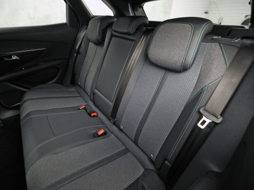 Peugeot 3008 1.6 HYbrid 225 Allure Sport 225Pk Automaat (APPLE CARPLAY, GROOT NAVI, KEYLESS, LEDER, 360 CAMERA... ActivLease financial lease