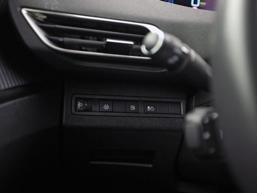 Peugeot 3008 1.6 HYbrid 225 Allure Sport 225Pk Automaat (APPLE CARPLAY, GROOT NAVI, KEYLESS, LEDER, 360 CAMERA... ActivLease financial lease