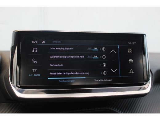 Peugeot e-208 EV Style 50 kWh | Carplay | Cruise | DAB | Climate | LED | PDC A | Elek. Ramen | Carplay | Cruise... ActivLease financial lease