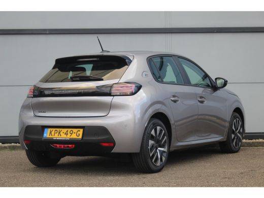 Peugeot e-208 EV Style 50 kWh | Carplay | Cruise | DAB | Climate | LED | PDC A | Elek. Ramen | Carplay | Cruise... ActivLease financial lease