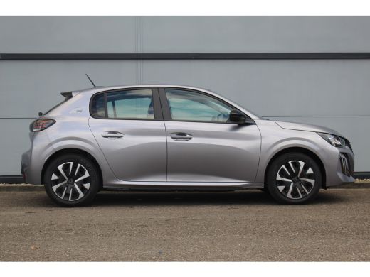 Peugeot e-208 EV Style 50 kWh | Carplay | Cruise | DAB | Climate | LED | PDC A | Elek. Ramen | Carplay | Cruise... ActivLease financial lease