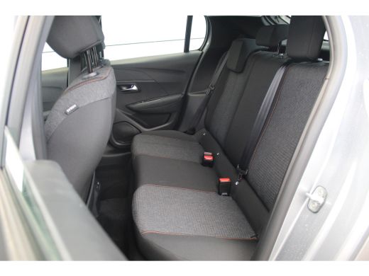 Peugeot e-208 EV Style 50 kWh | Carplay | Cruise | DAB | Climate | LED | PDC A | Elek. Ramen | Carplay | Cruise... ActivLease financial lease