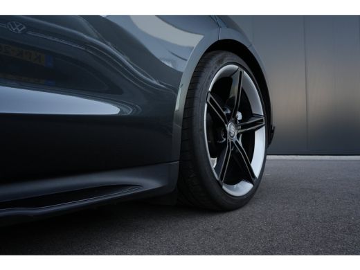Porsche Taycan 4S 530pk 79 kWh | SOH: 99,58% | Full PPF | Sport Chrono | PSCB | Panoramadak | Stoelventilatie | ... ActivLease financial lease