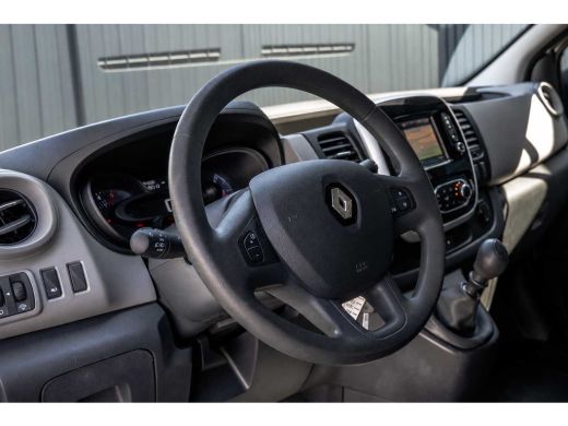 Renault Trafic 1.6 dCi 125PK L2H1 | DC 5-Zits | Camera | Cruise | Airco | Trekhaak ActivLease financial lease