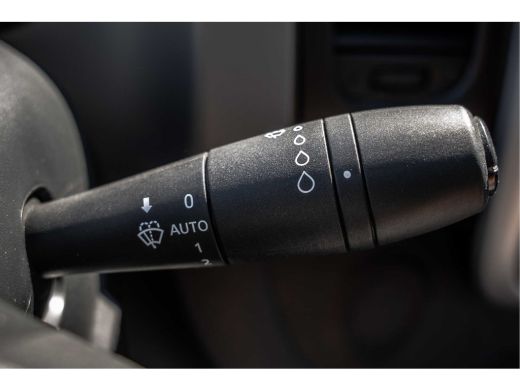 Renault Trafic 1.6 dCi 125PK L2H1 | DC 5-Zits | Camera | Cruise | Airco | Trekhaak ActivLease financial lease