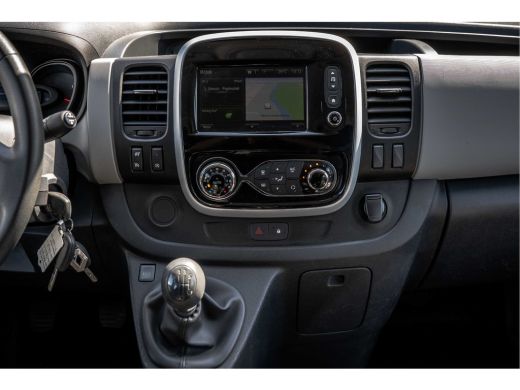 Renault Trafic 1.6 dCi 125PK L2H1 | DC 5-Zits | Camera | Cruise | Airco | Trekhaak ActivLease financial lease