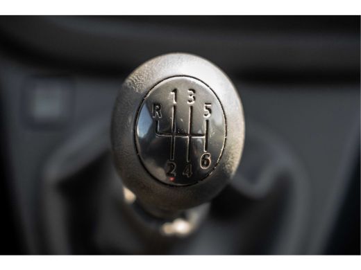 Renault Trafic 1.6 dCi 125PK L2H1 | DC 5-Zits | Camera | Cruise | Airco | Trekhaak ActivLease financial lease