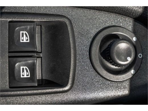 Renault Trafic 1.6 dCi 125PK L2H1 | DC 5-Zits | Camera | Cruise | Airco | Trekhaak ActivLease financial lease