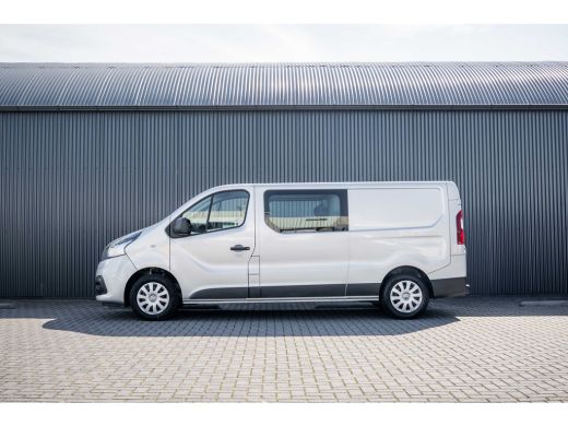 Renault Trafic 1.6 dCi 125PK L2H1 | DC 5-Zits | Camera | Cruise | Airco | Trekhaak ActivLease financial lease