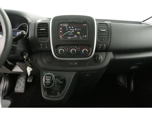 Renault Trafic 2.0 dCi 145PK T29 L2H1 | DC | 6 Zits | Airco | Cruise | Parkeersens. | Trekhaak | Carplay ActivLease financial lease
