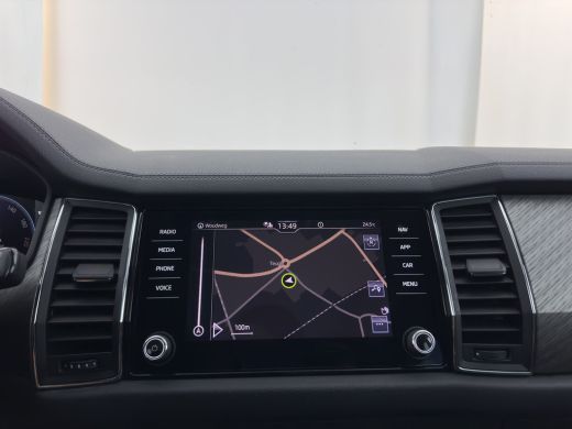 Skoda Kodiaq 1.5 TSI Business Edition [7-Pers.] (INCL-BTW) Aut. *LEATHER-FABRIC | FULL-LED | DIGI-COCKPIT | AD... ActivLease financial lease