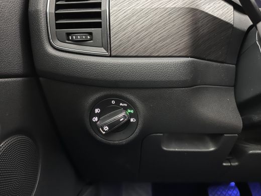 Skoda Kodiaq 1.5 TSI Business Edition [7-Pers.] (INCL-BTW) Aut. *LEATHER-FABRIC | FULL-LED | DIGI-COCKPIT | AD... ActivLease financial lease