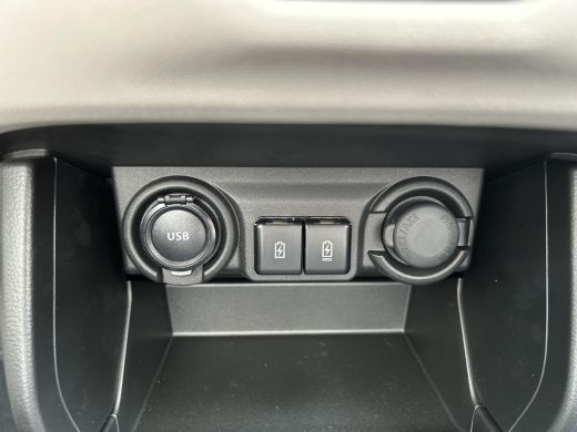 Suzuki Swift 1.2 Select Smart Hybrid ActivLease financial lease