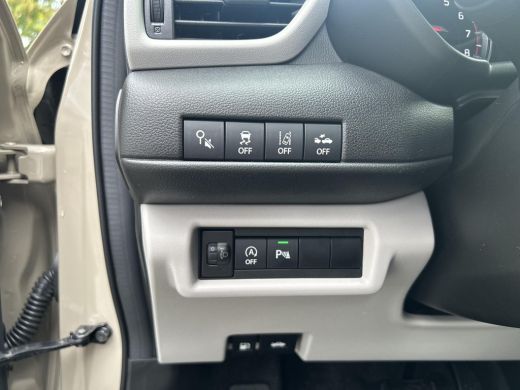 Suzuki Swift 1.2 Select Smart Hybrid ActivLease financial lease
