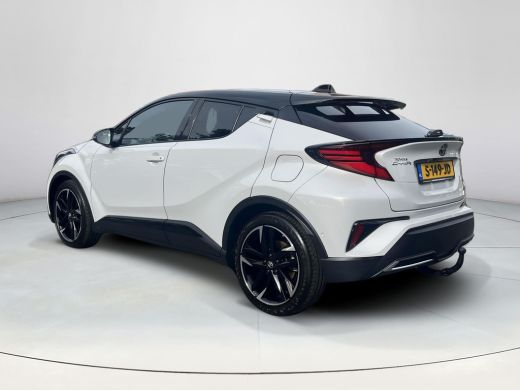 Toyota C-HR 1.8 Hybrid GR-Sport | Trekhaak | Stoel- + stuurverwarming | Carplay | Dode hoek waarschuwing | ActivLease financial lease